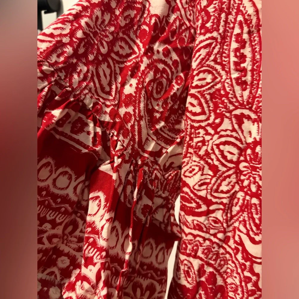 Umgee Red and White Paisley Dress - Picture 4 of 6